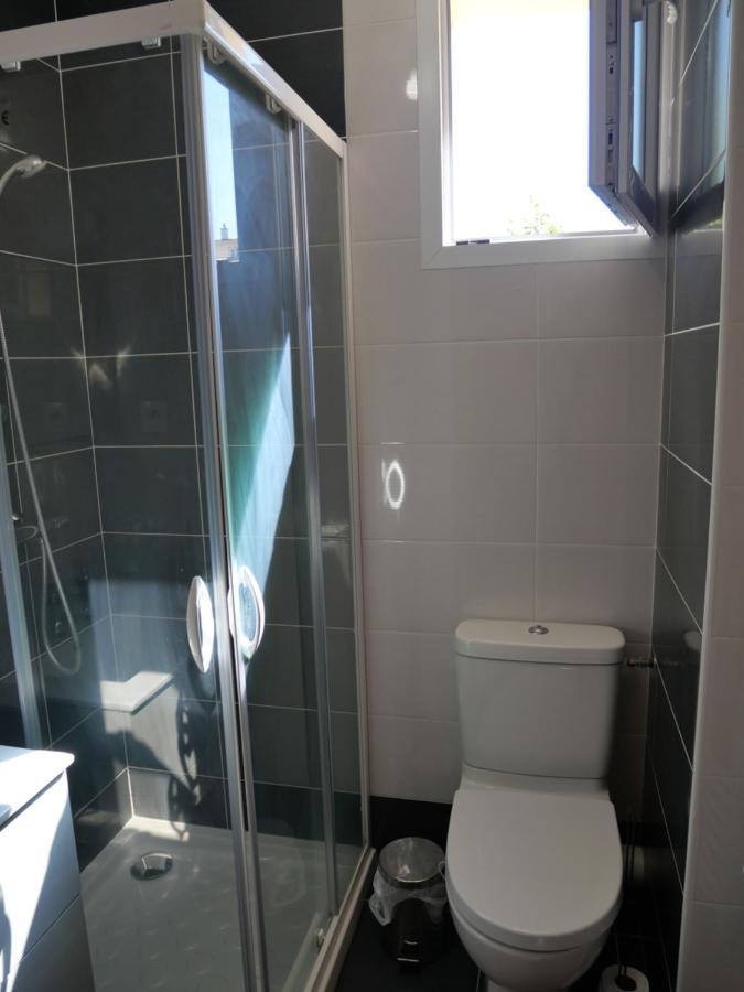 Studio A 300 M De La Gare De Мант-ла-Жоли Екстериор снимка