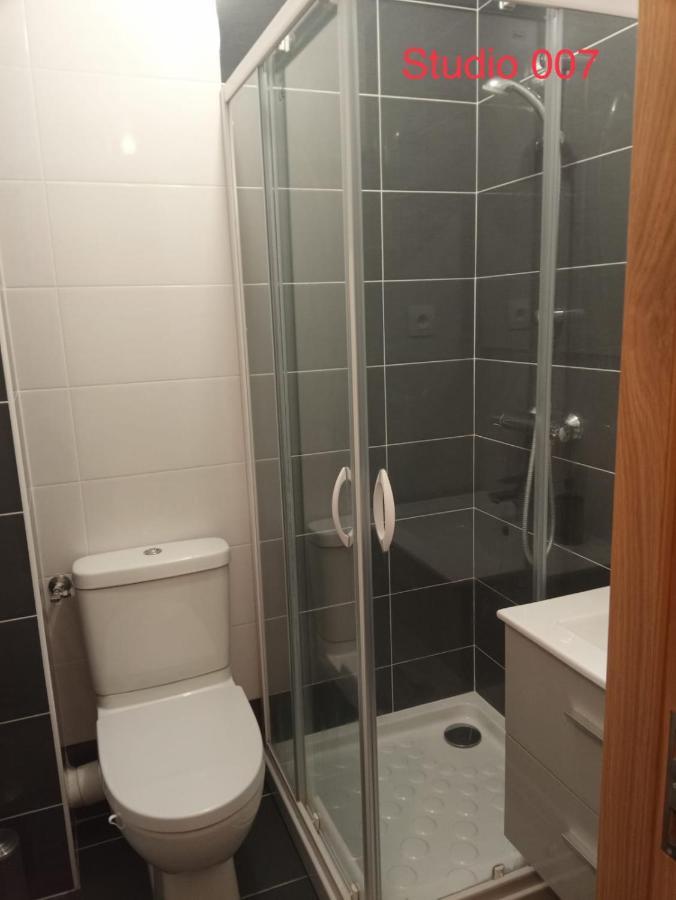 Studio A 300 M De La Gare De Мант-ла-Жоли Екстериор снимка