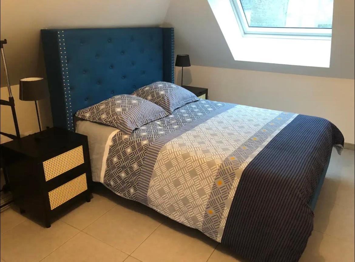 Studio A 300 M De La Gare De Мант-ла-Жоли Екстериор снимка